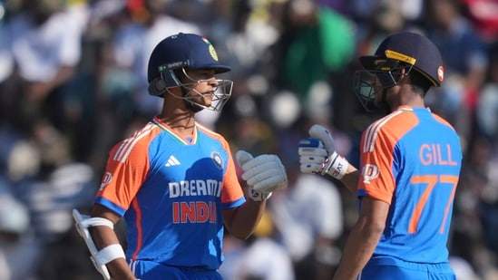 R Ashwin Fumes Over Yashasvi Jaiswal’s Omission from Asia Cup Squad in Favor of Shubman Gill.