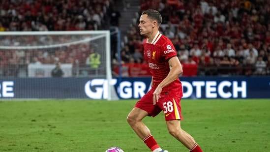 Florian Wirtz: Aspiring to Join a Top-3 Elite with Liverpool Ambitions