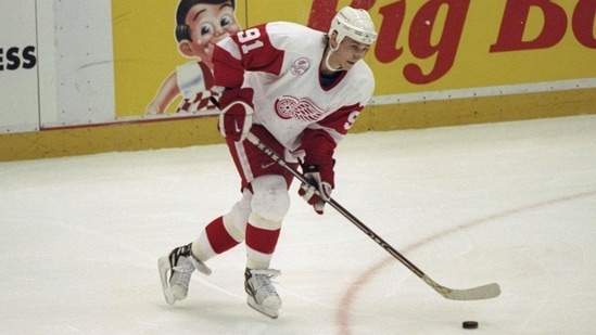 Detroit Red Wings honor NHL legend Sergei Fedorov by retiring his No. 91