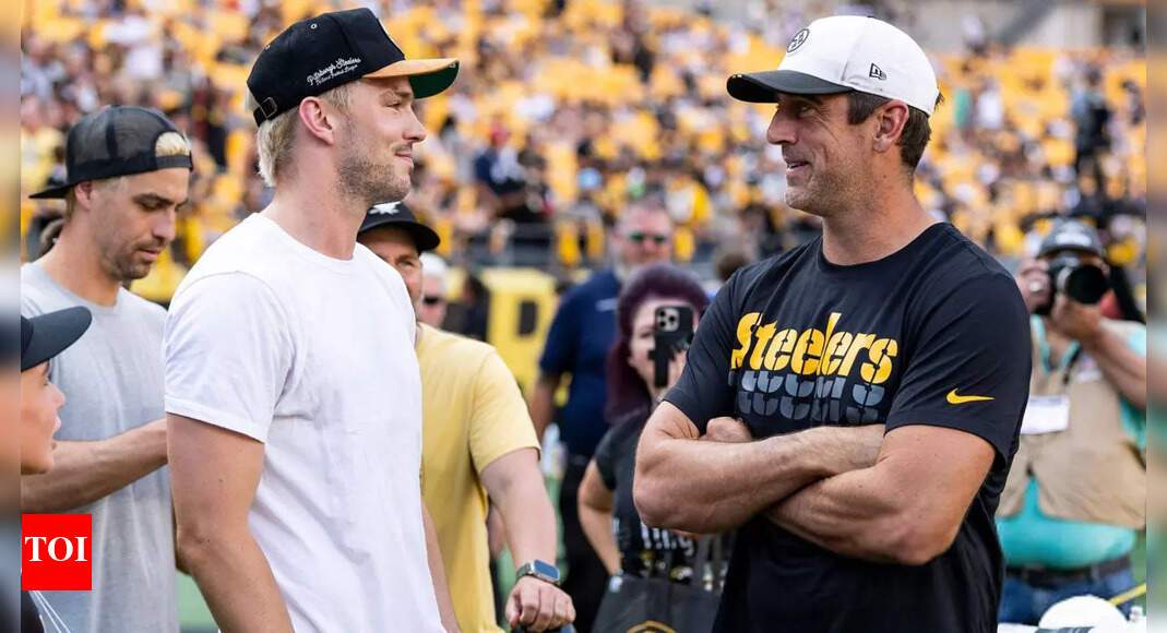 Nicholas Hoult Cheers for Europe at NFL Game; Meets Aaron Rodgers