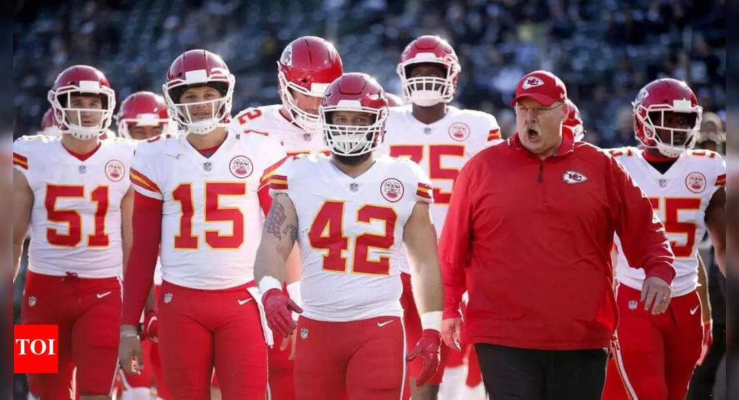 Dynasty Decline: Colin Cowherd Predicts Dismal 2025 for Mahomes, Kelce and Chiefs | NFL News Times of India