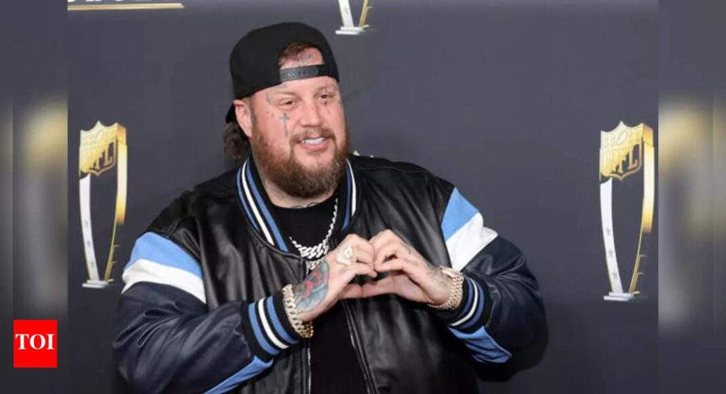 Jelly Roll’s Massive Weight Loss Empowers Tennessee Titans with Valuable Lessons | Times of India NFL News