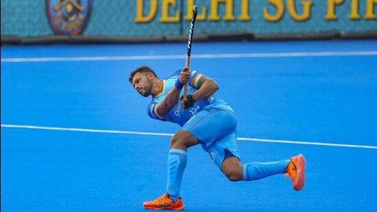 India Edges Out Japan to Secure Super 4s Spot in Asia Cup Clash