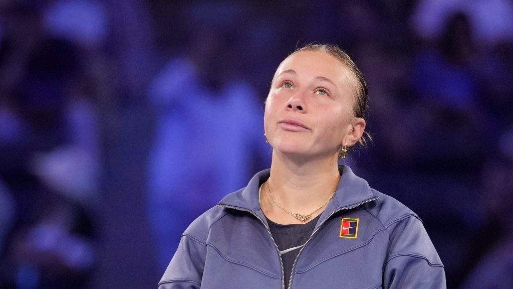 ‘Anisimova Tearfully Laments Twin Grand Slam Defeats: ‘Failed to Battle for My Dreams’