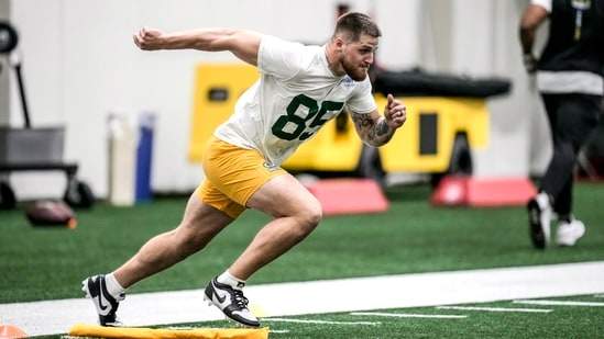 Latest Update on Tucker Kraft’s Injury: Will He Play for Packers vs Browns?