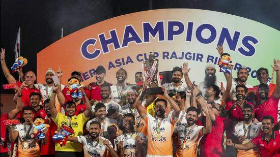 Harmanpreet Leads India to Asia Cup Victory and Secures World Cup Spot