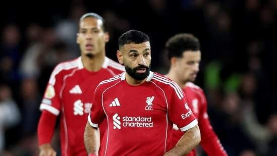 Liverpool's Late Defeat by Chelsea Propels Arsenal to Premier League Summit